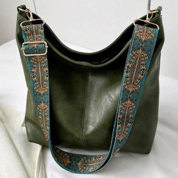 COPY - Large Capacity Khaki Bag Solid Color Casual Crossbody Bag Women's Versat… - Picture 1 of 9